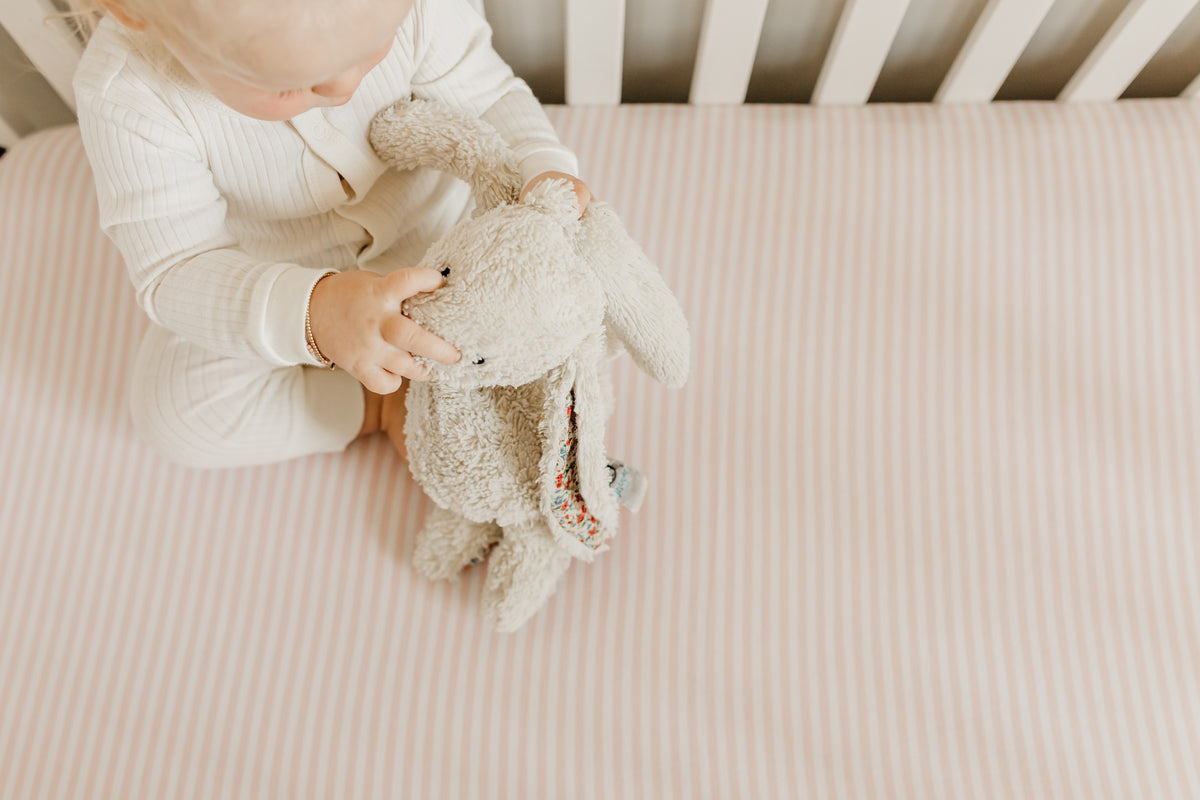 Premium Knit Fitted Crib Sheet - Winnie