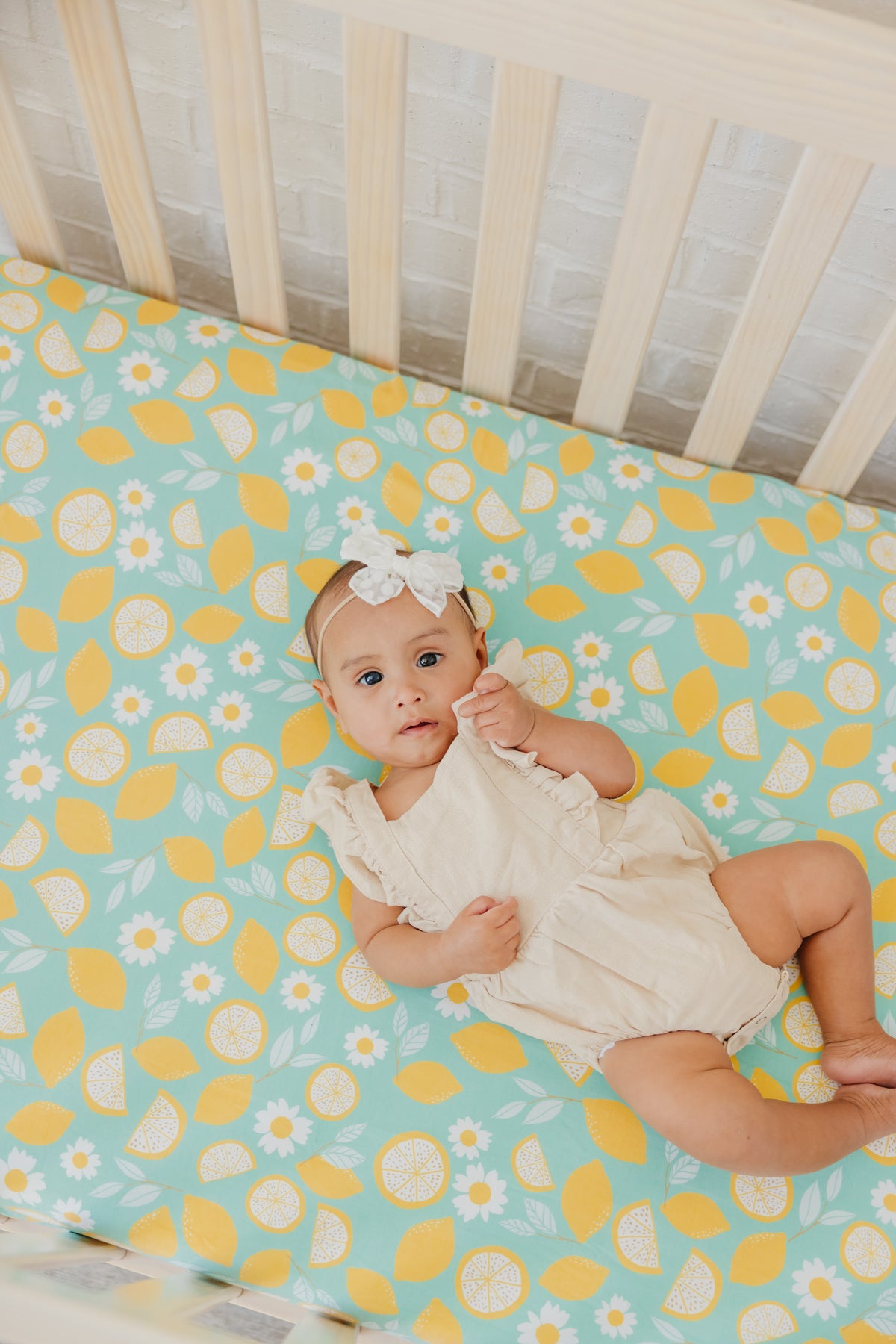 Premium Knit Fitted Crib Sheet - Lemon