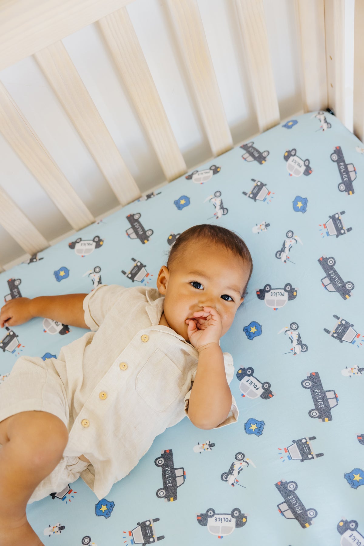 Premium Knit Fitted Crib Sheet - Leo