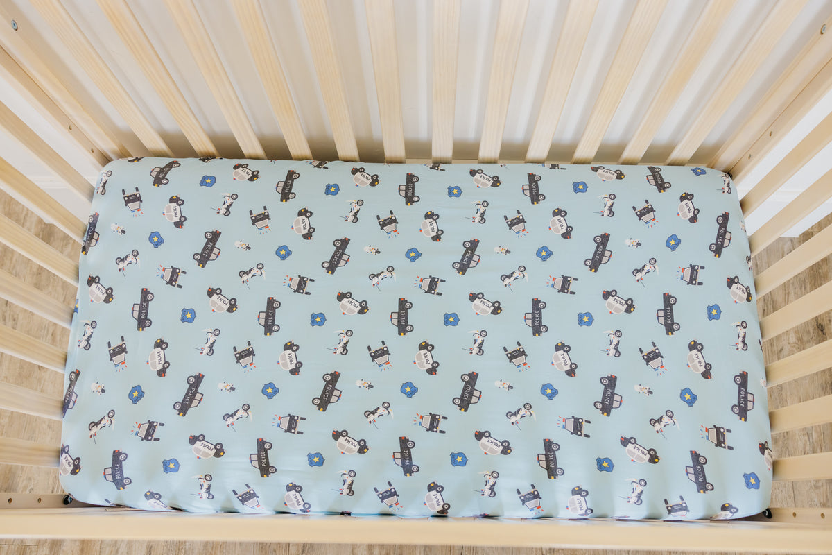 Premium Knit Fitted Crib Sheet - Leo