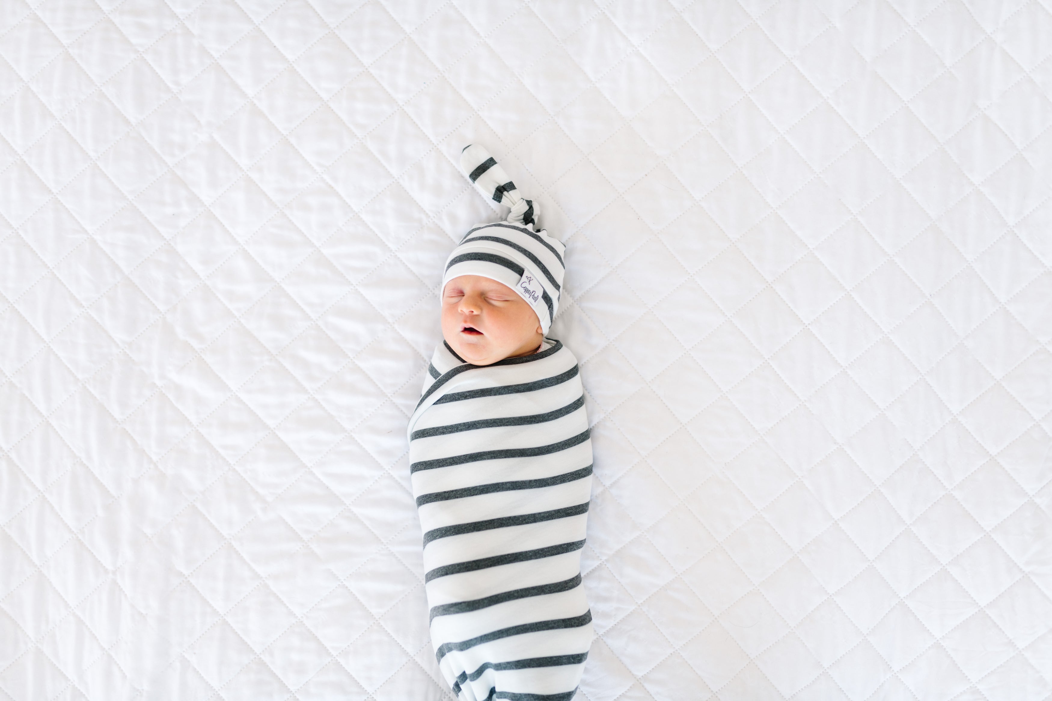 Swaddle blanket sale baby city